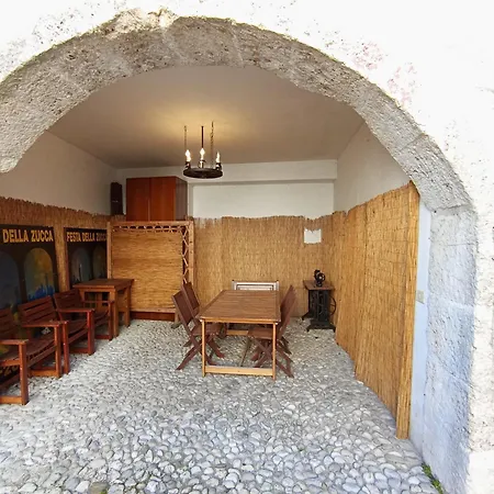 Taverna Gattolini Lägenhet *